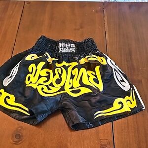 Mens Medium Muay Thai Shorts